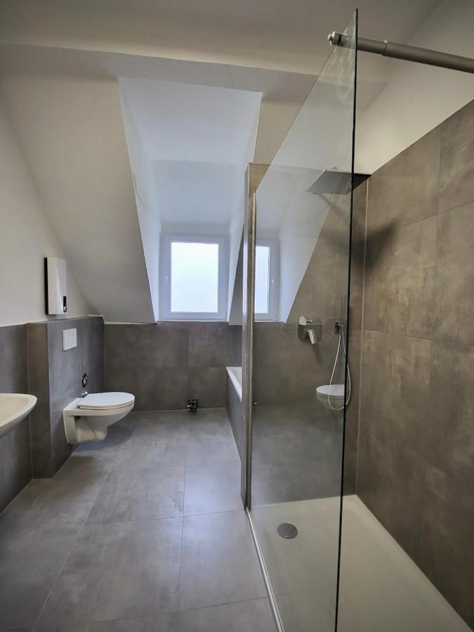 Ferienwohnung Jonathan コブレンツ エクステリア 写真